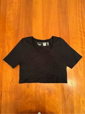Primark Cropped Short Sleeve Tee